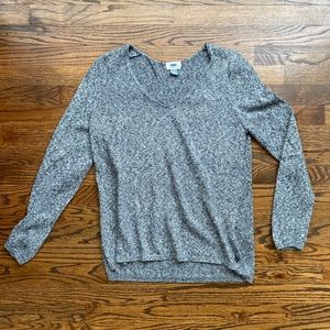 Women’s charcoal sweater
